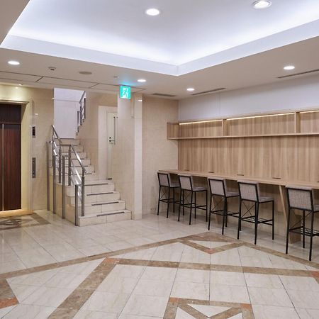 Hotel Villa Fontaine Tokyo-Jimbocho Екстер'єр фото