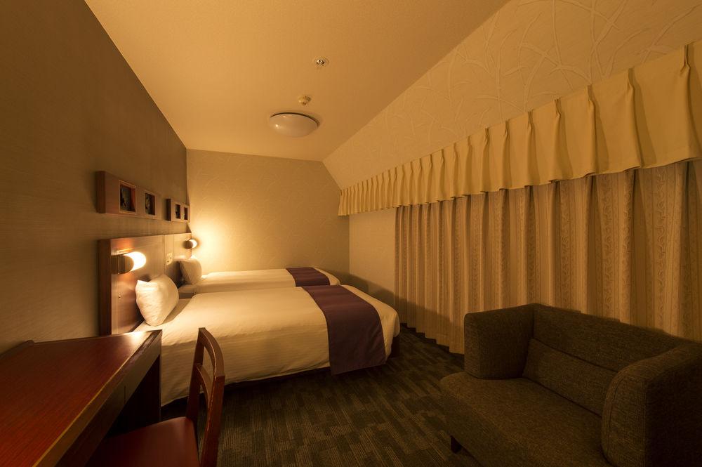 Hotel Villa Fontaine Tokyo-Jimbocho Екстер'єр фото