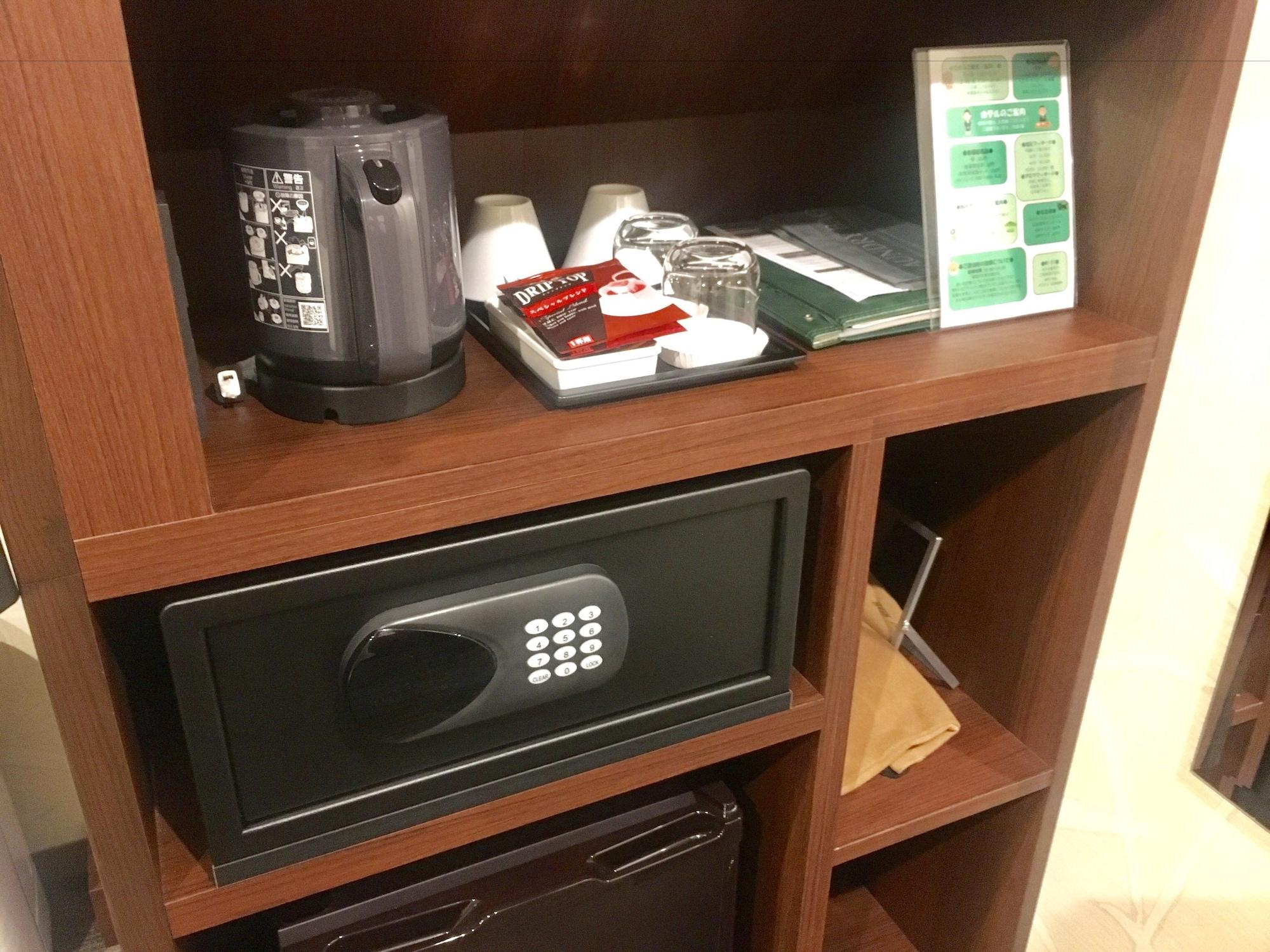 Hotel Villa Fontaine Tokyo-Jimbocho Екстер'єр фото