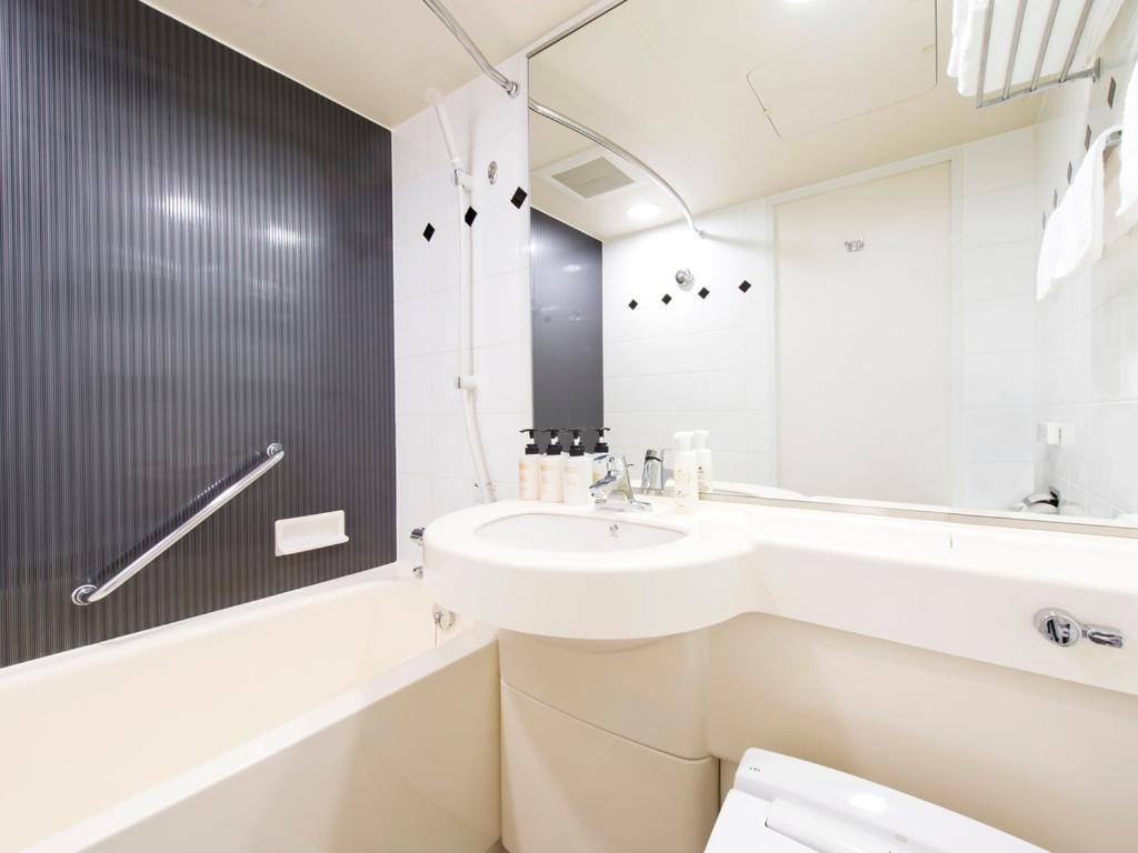 Hotel Villa Fontaine Tokyo-Jimbocho Екстер'єр фото